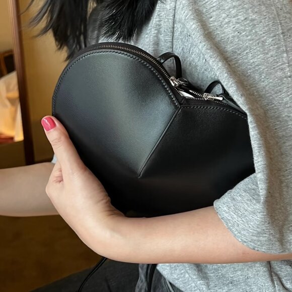 LE CŒUR BAG IN CALFSKIN - Picture 3 of 7